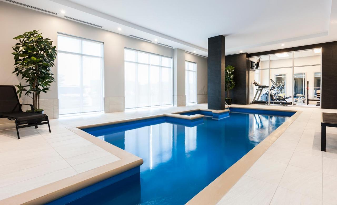 Imperia Hôtel et Suites Boucherville Extérieur photo