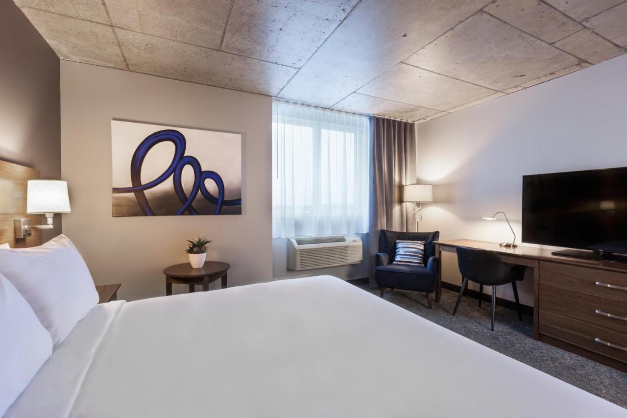 Imperia Hôtel et Suites Boucherville Extérieur photo